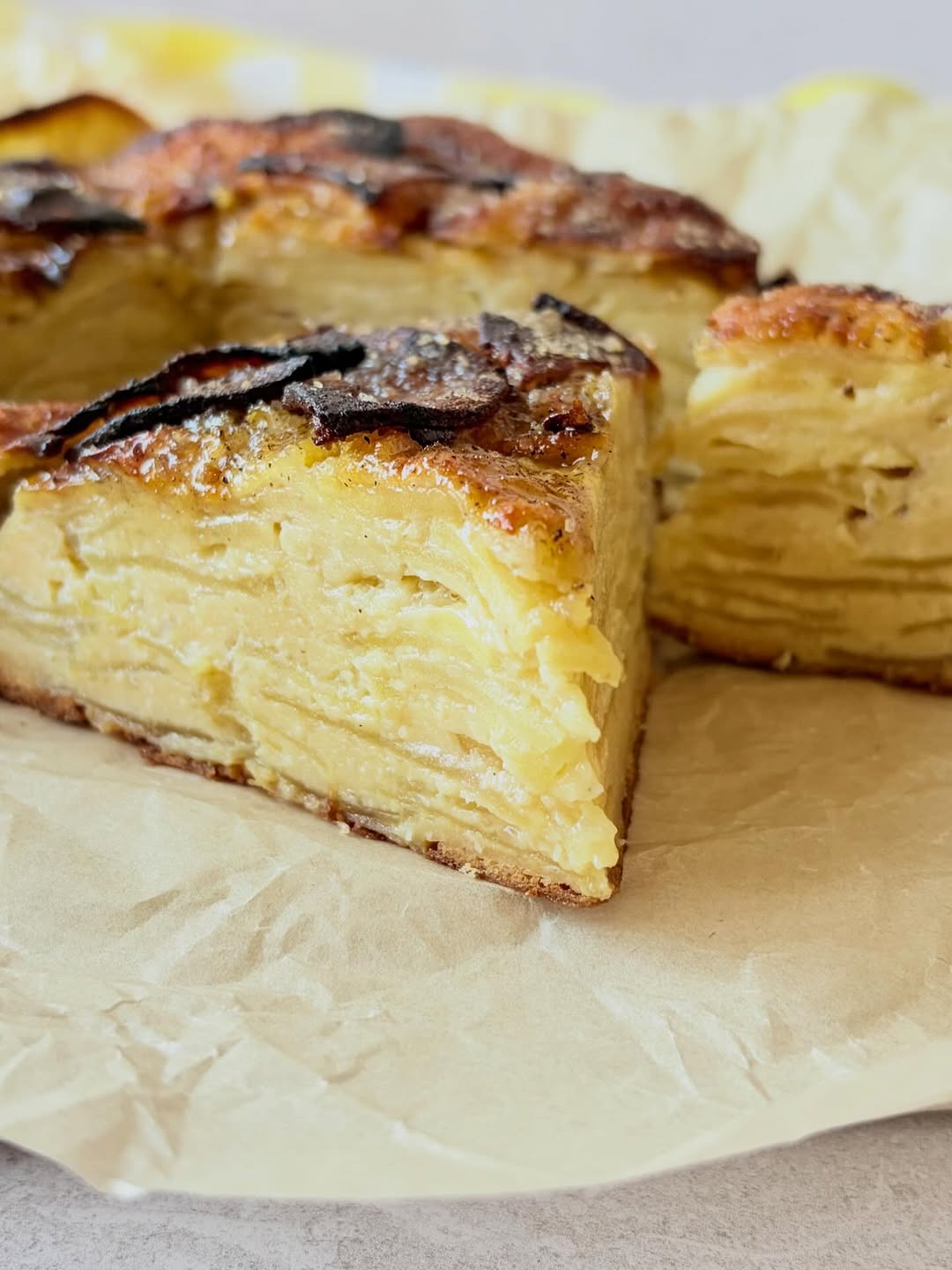 Gâteau invisible aux pommes - étapes de préparation