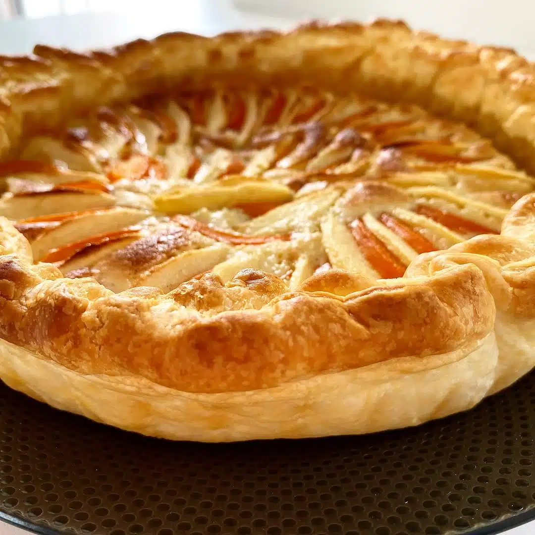 Tarte pommes abricots et amandes recette facile